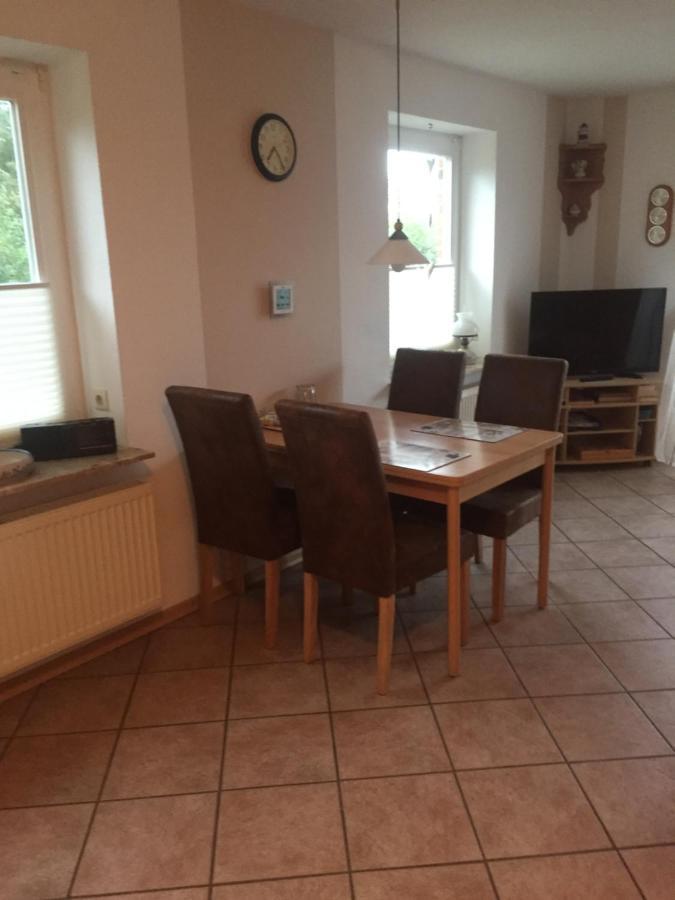 Apartment Ferienhaushaelfte Domeyer *